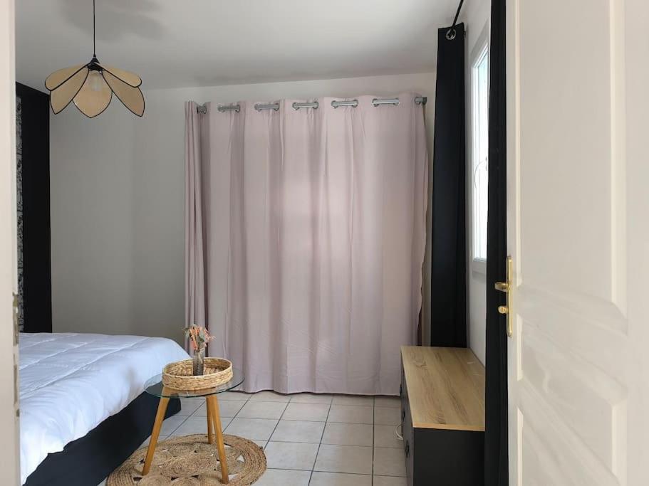 Holiday home Maisonnette La Tropicale